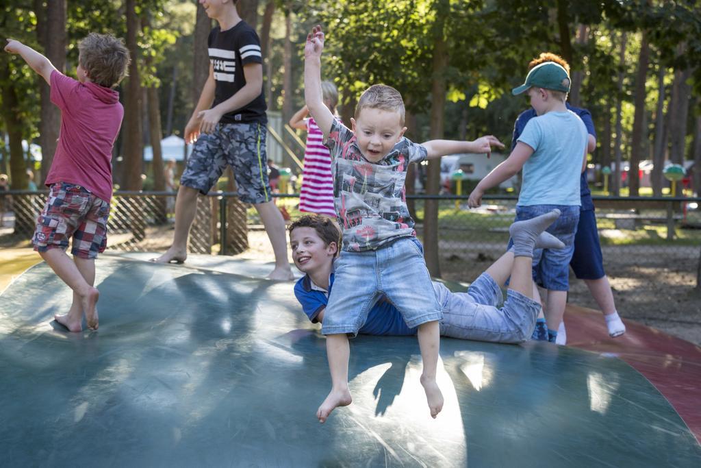 Oostappen Vakantiepark Arnhem Bv Eksteriør bilde